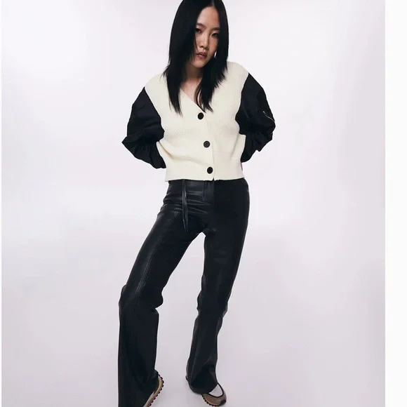 Stylish Black and Cream Cardigan - Picture 2 of 9